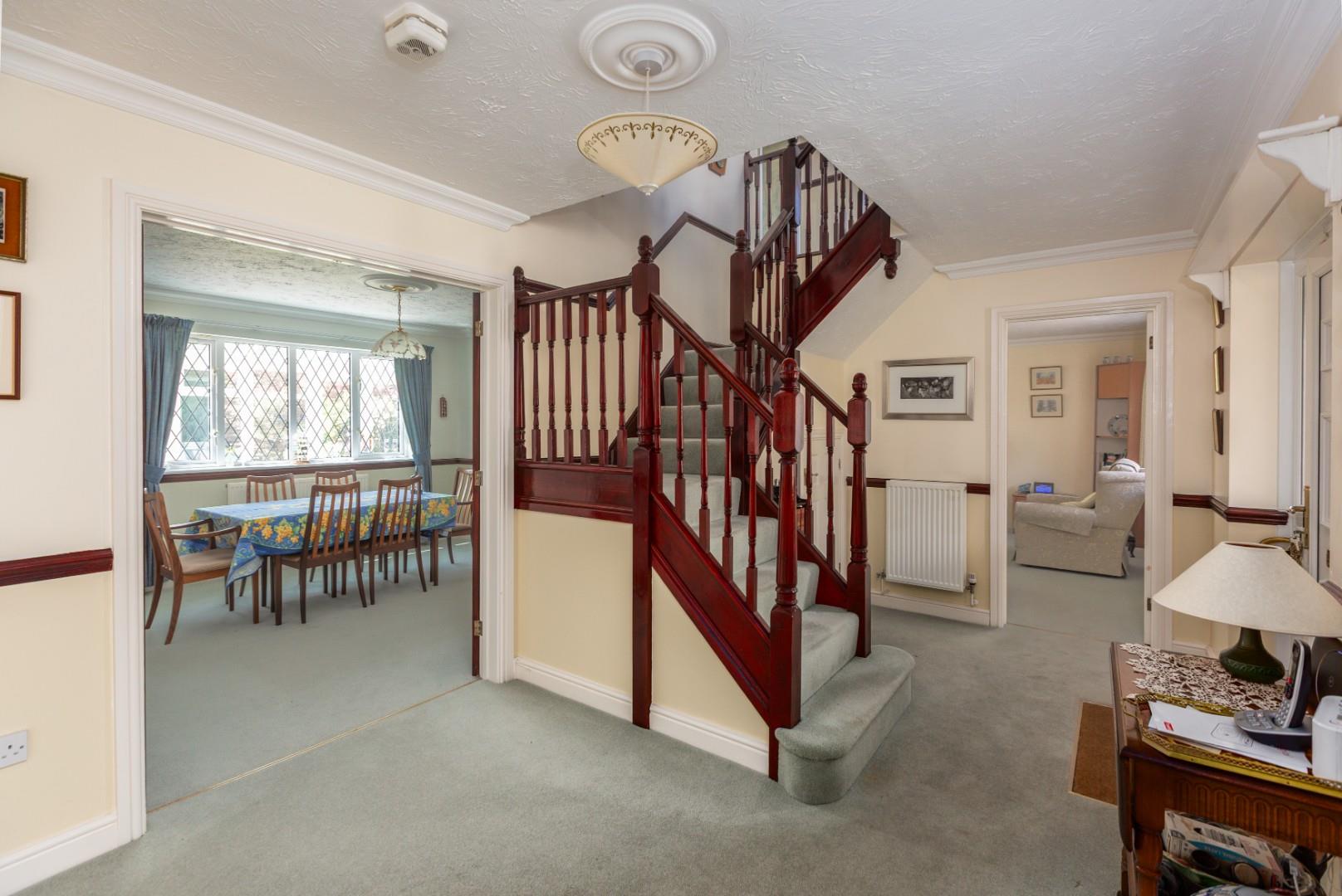 Ffordd Draenen Ddu, West Cross, Newton, Swansea, SA3 5RP